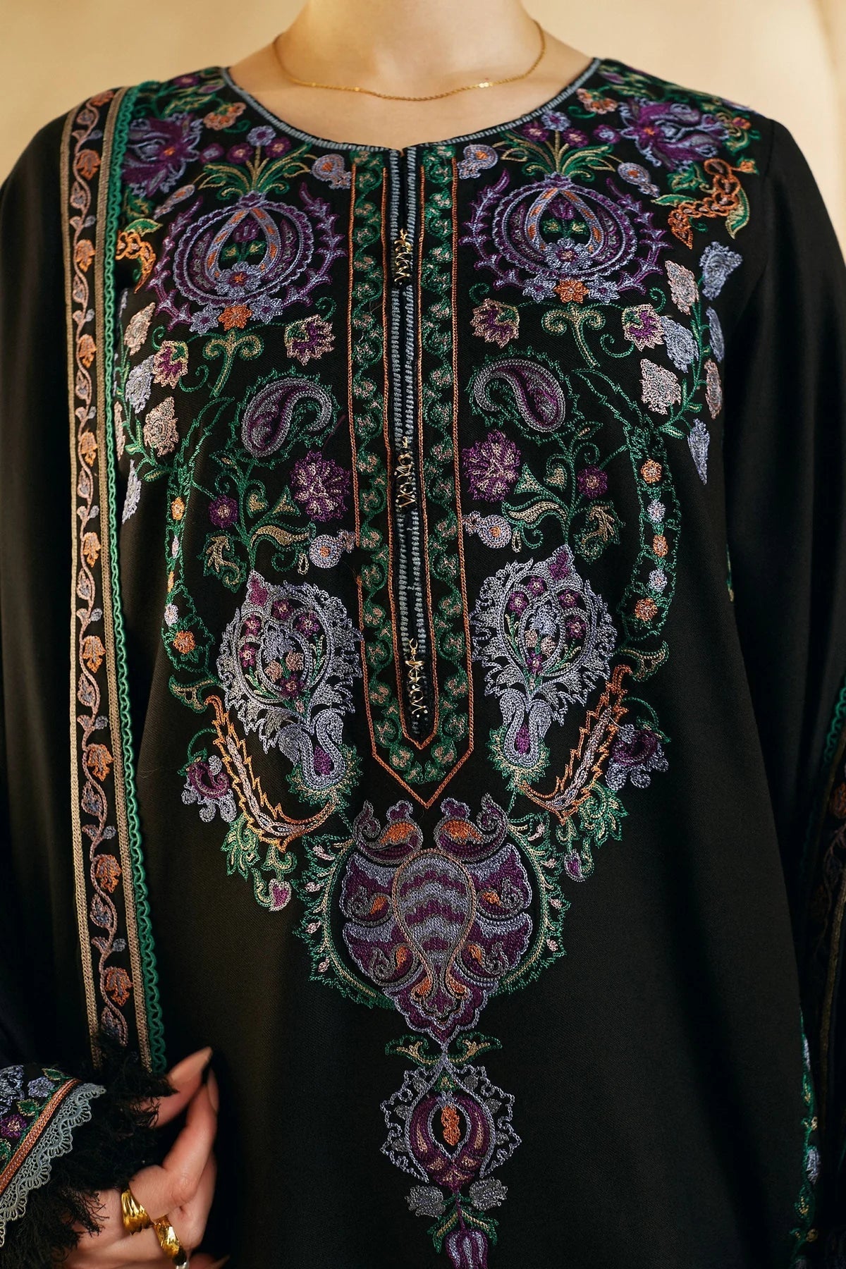 WOOL MAREENA 3PC EMBROIDERED DRESS EMBROIDERED SHAWL-ZSJ5027